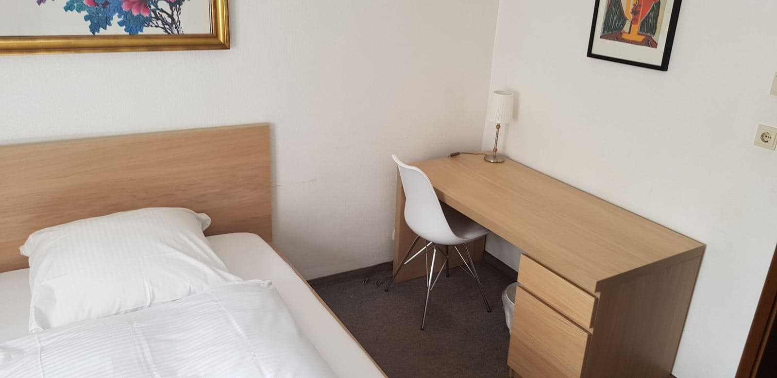 Einzelzimmer im Hotel Kronberg im Taunus